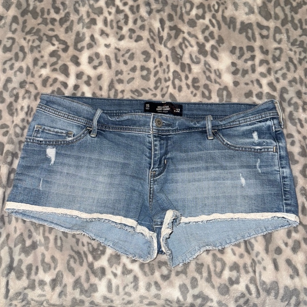 Hollister shorts